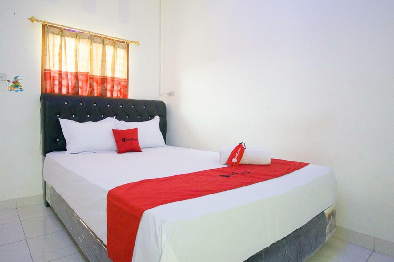 Reddoorz @ Pematangsiantar 2 Exterior foto