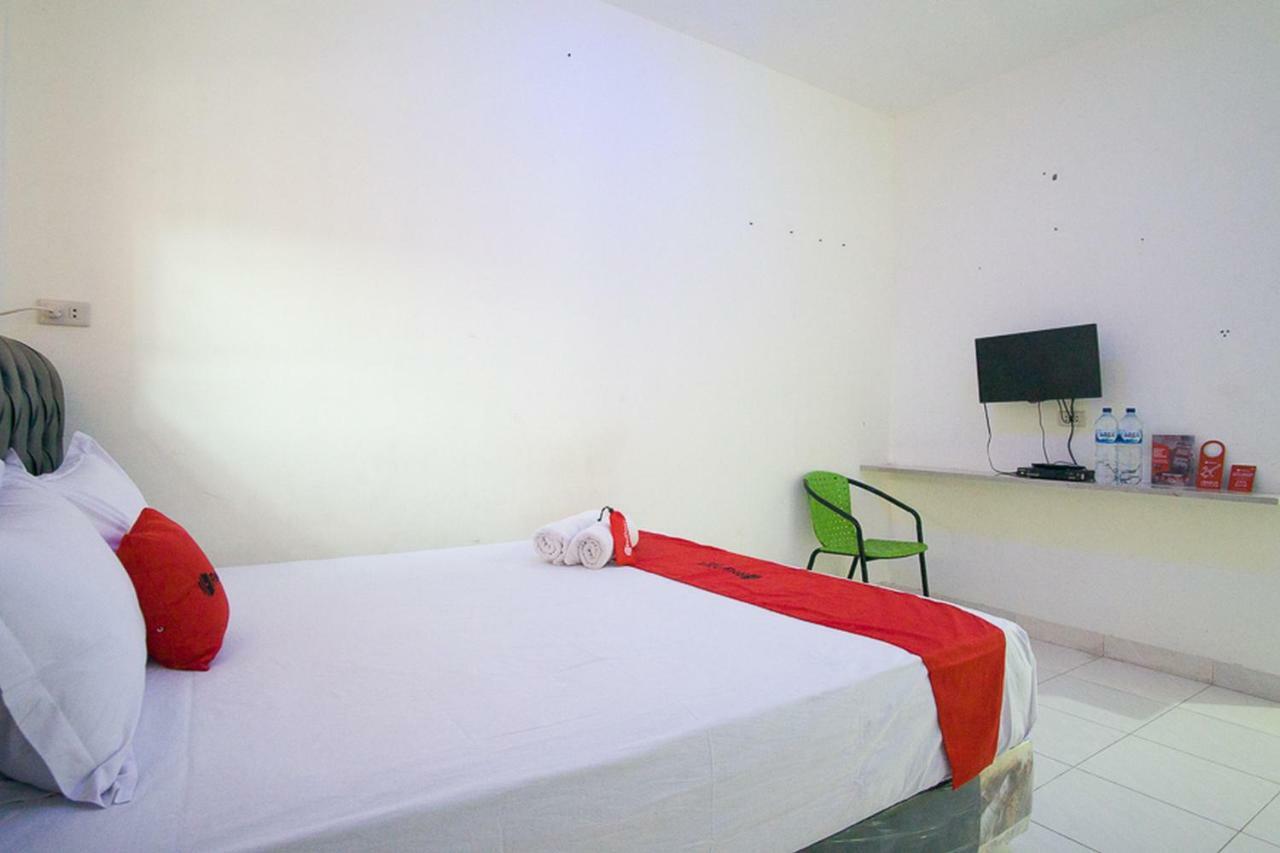 Reddoorz @ Pematangsiantar 2 Exterior foto
