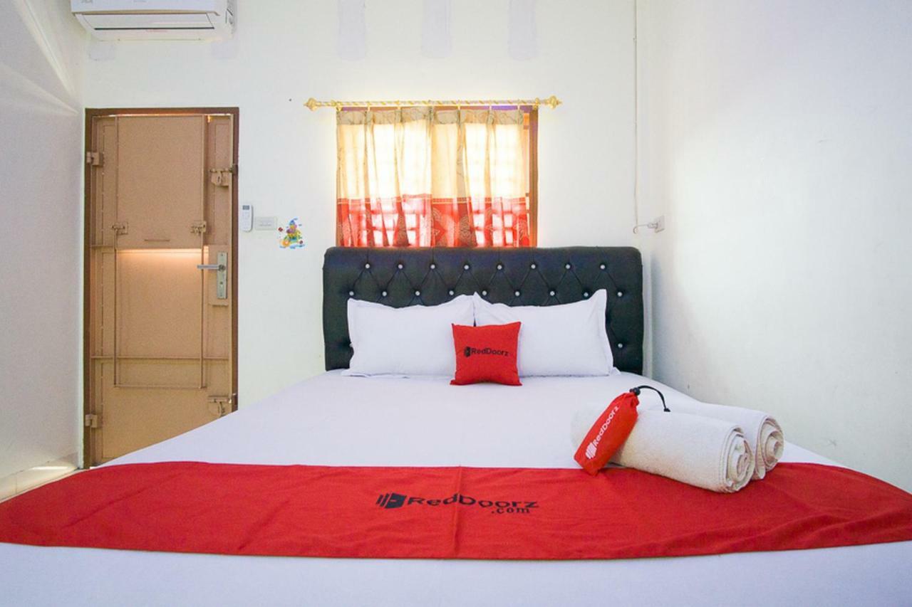 Reddoorz @ Pematangsiantar 2 Exterior foto